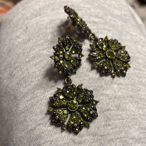 Elegant Green Floral Drop Earrings